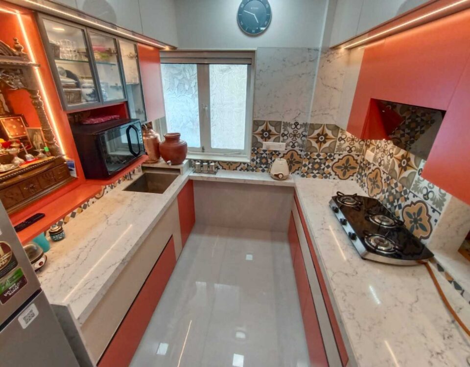 Modular Kitchen vs Traditional Kitchen – Which is Best for Indian Homes?